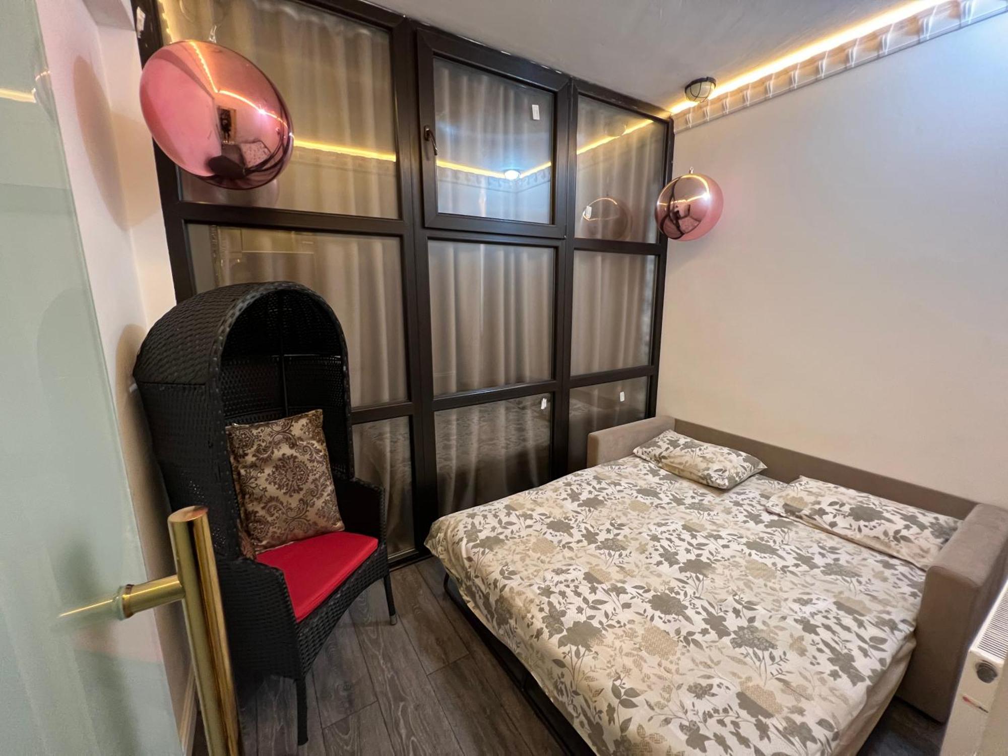 2 Bedrooms Heart Of City Center キシナウ エクステリア 写真