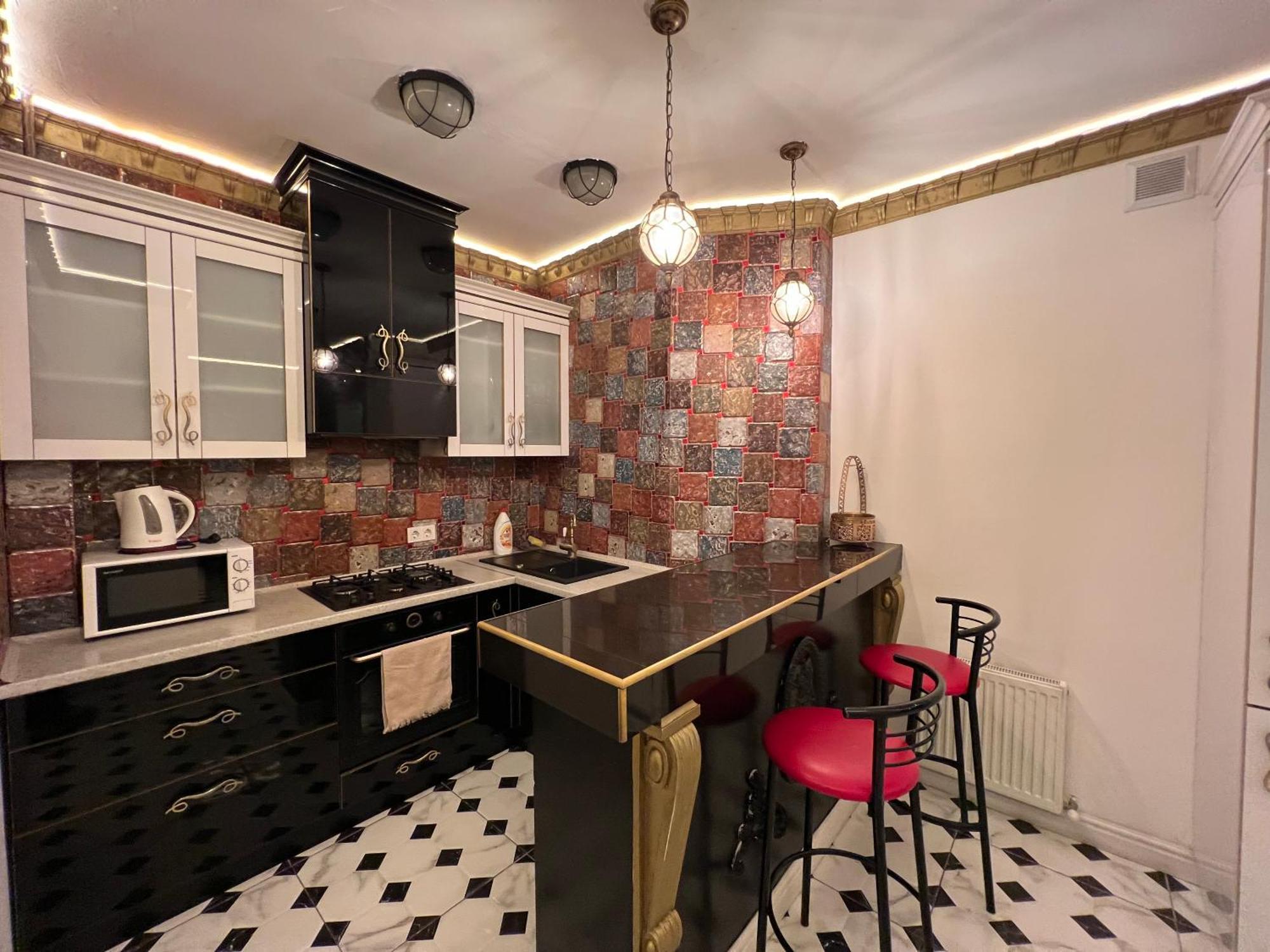 2 Bedrooms Heart Of City Center キシナウ エクステリア 写真