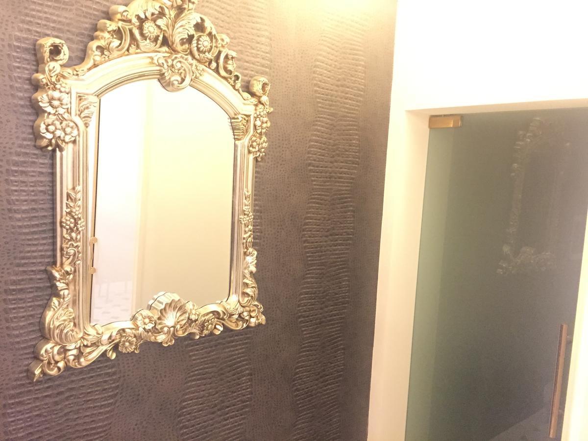 2 Bedrooms Heart Of City Center キシナウ エクステリア 写真