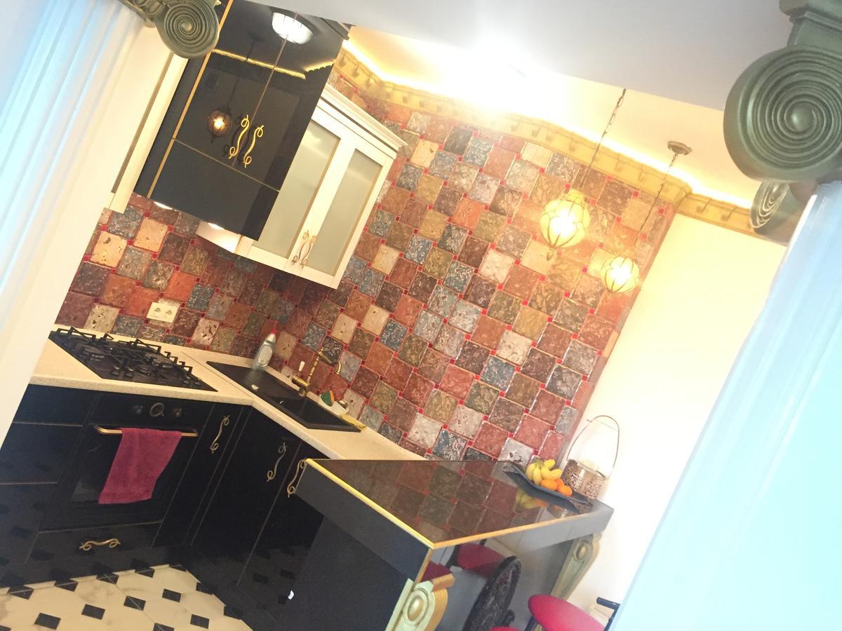 2 Bedrooms Heart Of City Center キシナウ エクステリア 写真