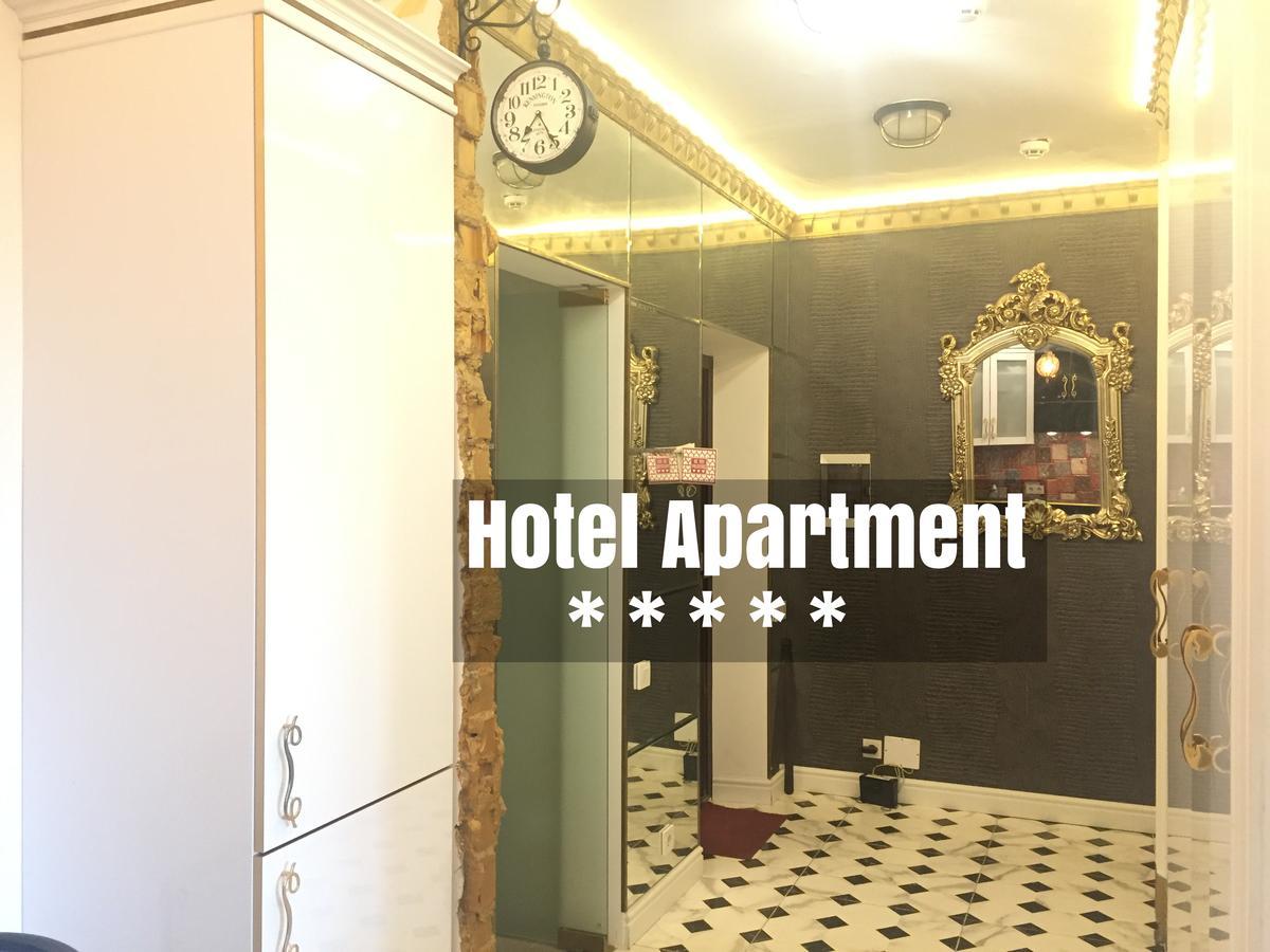 2 Bedrooms Heart Of City Center キシナウ エクステリア 写真
